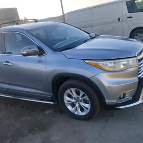 Toyota Highlander 2016