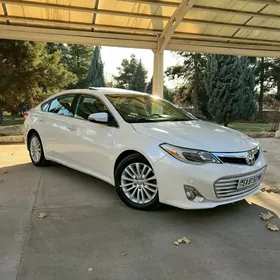 Toyota Avalon 2013