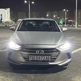 Hyundai Elantra 2016