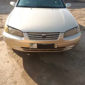 Toyota Camry 1997