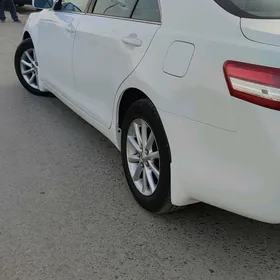 Toyota Camry 2011