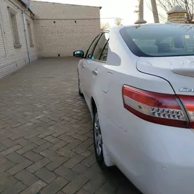 Toyota Camry 2011