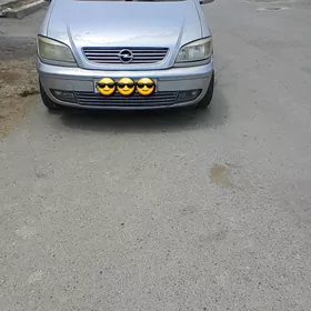 Opel Zafira 2003