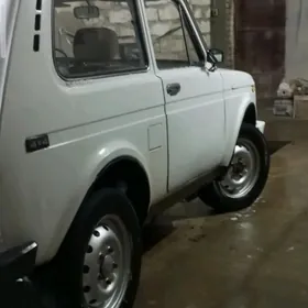 Lada Niva 1986