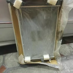 Radiator Corolla  orginal täze