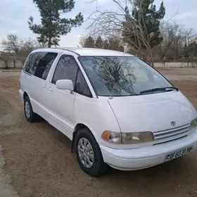 Toyota Previa 1992