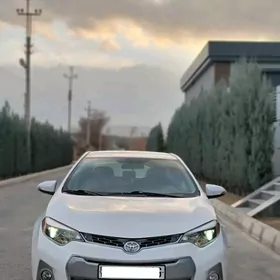 Toyota Corolla 2014