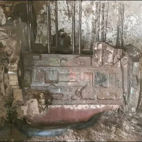 MTZ T 28 BLOK
