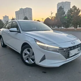 Hyundai Elantra 2021