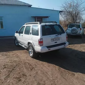 Nissan Pathfinder 2003