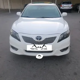 Toyota Camry 2010