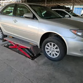 Toyota Camry 2003