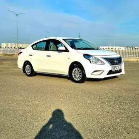 Nissan Sunny 2020