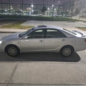 Toyota Camry 2005