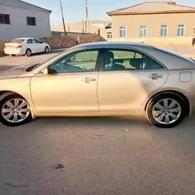 Toyota Camry 2011