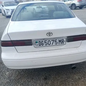 Toyota Camry 1997