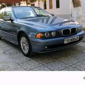 BMW E39 2001