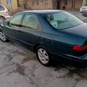 Toyota Camry 1998