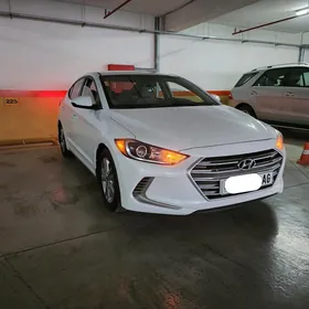 Hyundai Elantra 2018