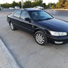 Toyota Camry 1999