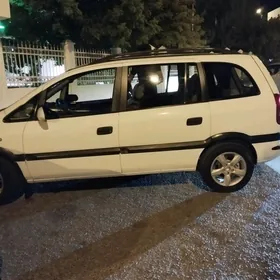 Opel Zafira 2000