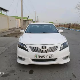 Toyota Camry 2010