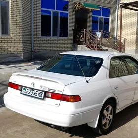 Toyota Camry 1998