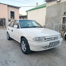 Opel Astra 1992