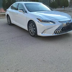 Lexus ES 350 2020