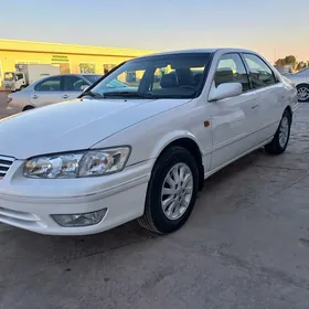 Toyota Camry 2000