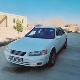 Toyota Camry 1997