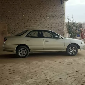 Toyota Carina 1994