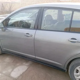 Nissan Versa 2009