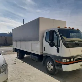 Mitsubishi Canter 2003