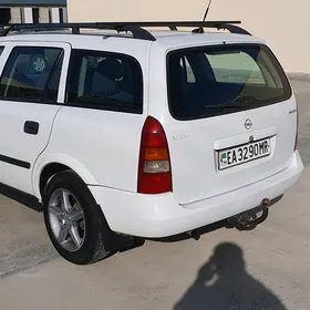 Opel Astra 2002