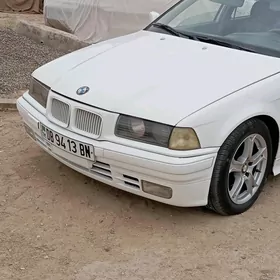 BMW 320 1993