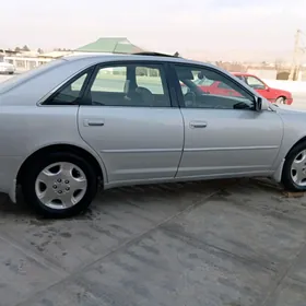 Toyota Avalon 2003