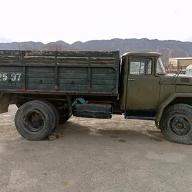 Zil 133 1987