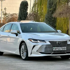 Toyota Avalon 2020