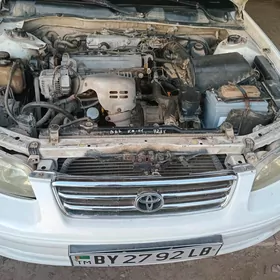 Toyota Camry 1999