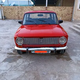 Lada 2104 1982