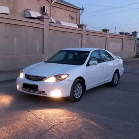 Toyota Camry 2001