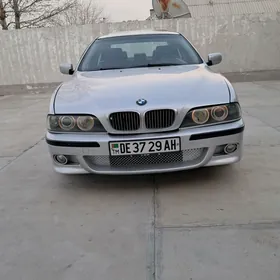 BMW E39 1998