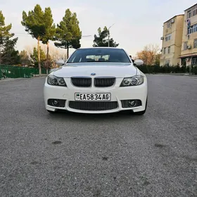 BMW 330 2005