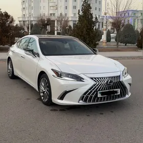 Lexus ES 350 2024