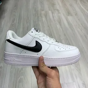 Krasowka, Nike Air Force