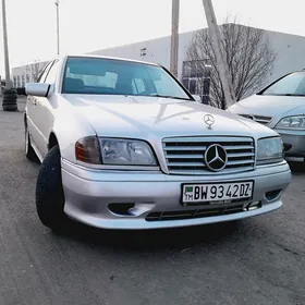 Mercedes-Benz C-Class 1994