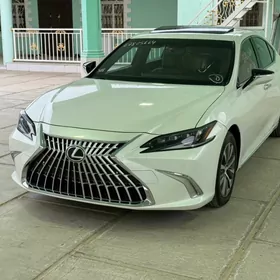 Lexus ES 350 2019