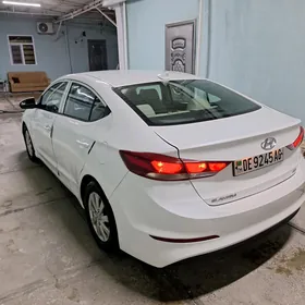 Hyundai Elantra 2017