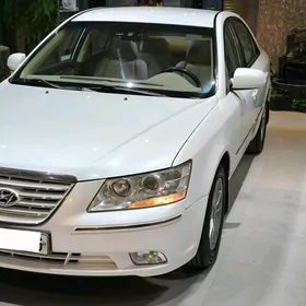 Hyundai Sonata 2008